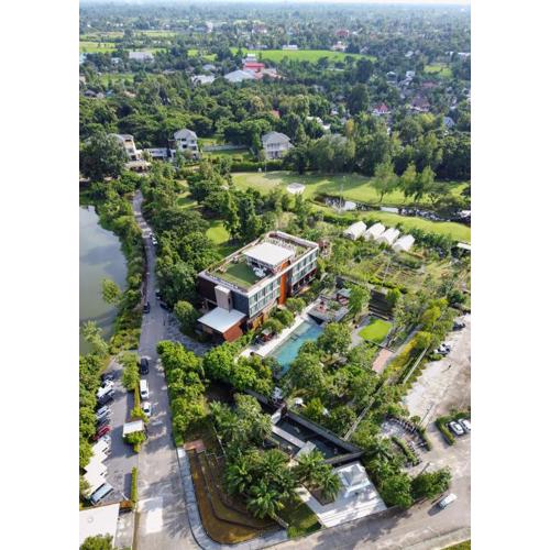 North Hill City Resort