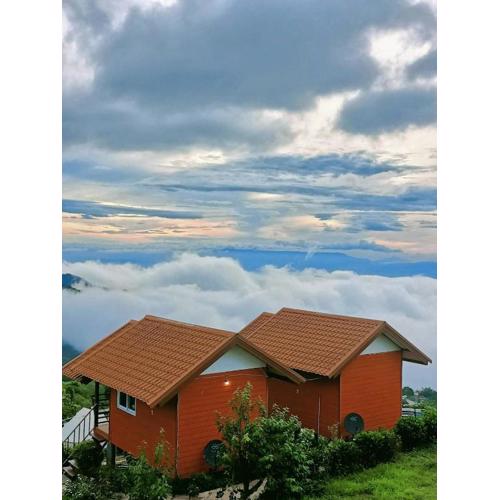 Nuea Tawan at Phu Thap Buek