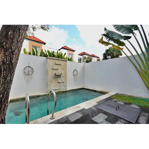 Nur Villa, 2BR Villa in Seminyak