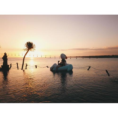 Nusa Veranda Sunset Villas & Restaurant