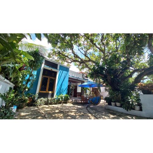 Nusawiru Guest House