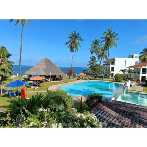 Nyali Beach Holiday Resort