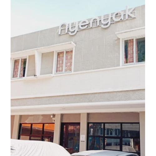 Nyenyak Senayan Benhil