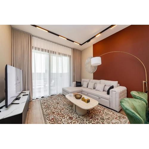 Oakley Square 1BR Apartment with maid's room