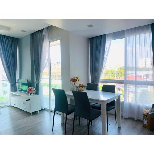 Oasis at The BluX, Bangsaen beach