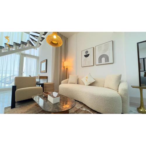 Oasis Grove Stylish 2BR Retreat - Modern Stay in Masdar City Near Masdar Park