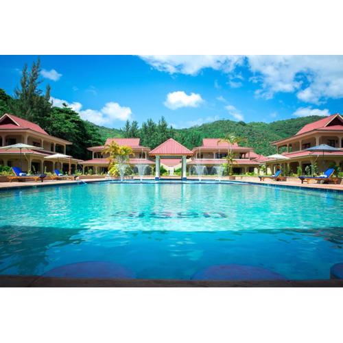 Oasis Hotel Restaurant & Spa