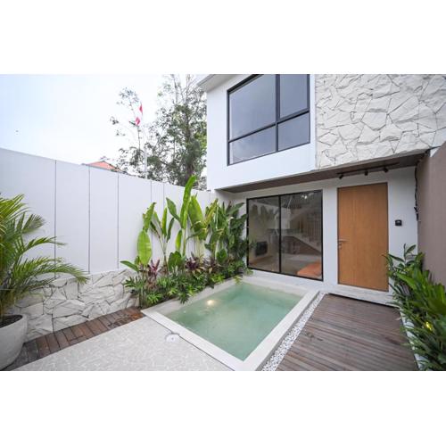 Ocean Dream Uluwatu by Hello Summer