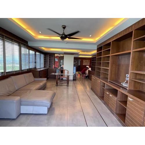 Ocean marina happy house