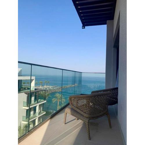 Ocean Mountain View Apartment at The Address Fujairah