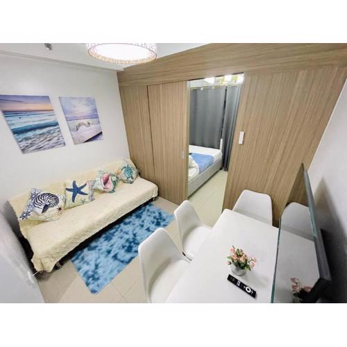 Ocean Room 677 Shore 2 Tower 3 MOA Complex, Pasay City