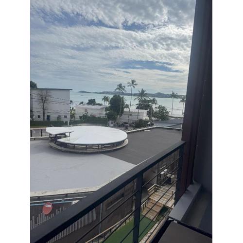 Ocean-view brand new apartment