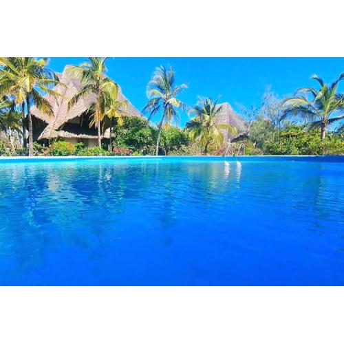 Ocean Villa Watamu - Exclusive Villa in Kenya with Pool and Tropical Garden