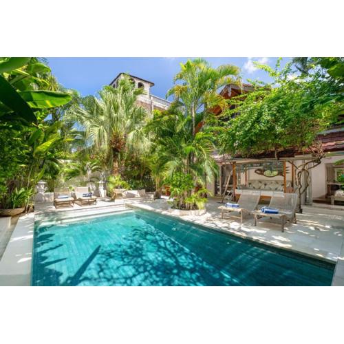 OceanStar Five, KuDeTa Beach, Kuta, Seminyak