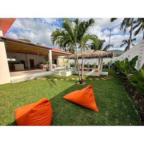 Oh'lala luxury pool villas