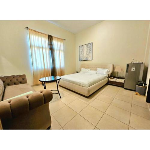 Oima leasing property