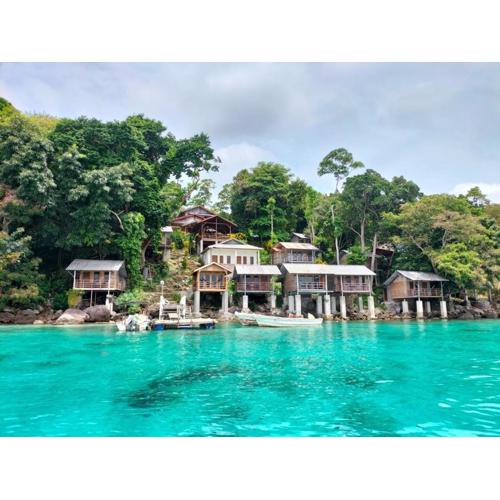 Olala Bungalows and Restaurant