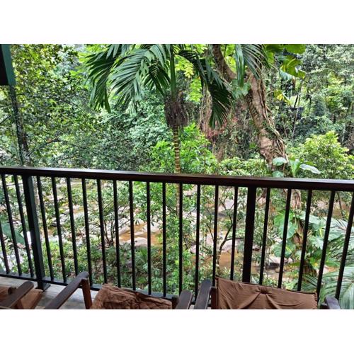 Old Bridge Riverside Hotel