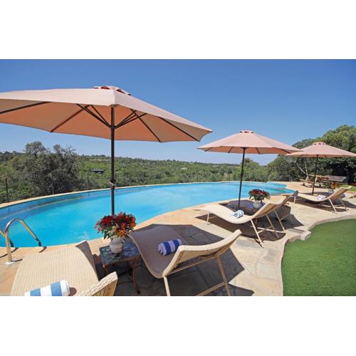 Olesamara Collection