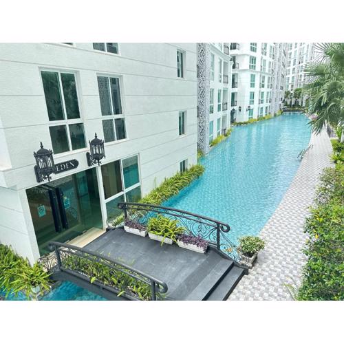 Olympus city garden by jack