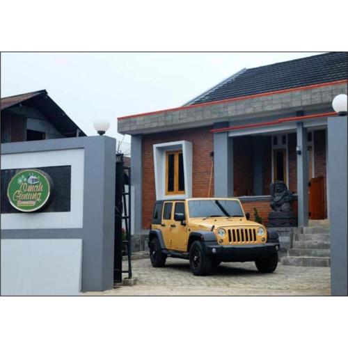 Omah Gunung Homestay