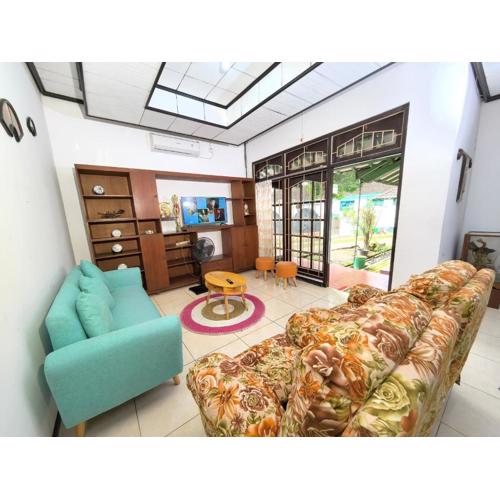 Omah Kumendaman Homestay Jogja