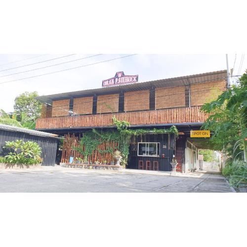 Omah Pandhoek Family Syariah by Stayku