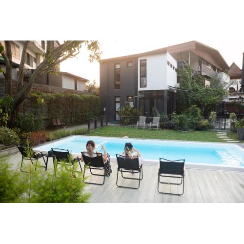 Ombra House No. 21-24