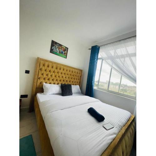 Omuts one bed airbnb with swimmingpool