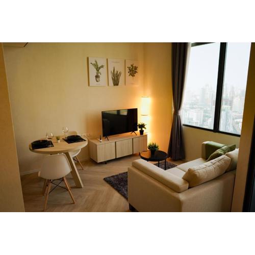 On Nut Duplex with City Views, 5-minute Walk to BTS, Ideal Long Stays