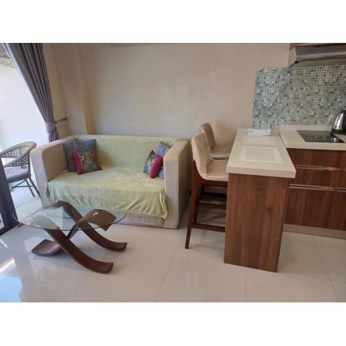 One-bedroom condo on Nai Harn Beach, Rawai
