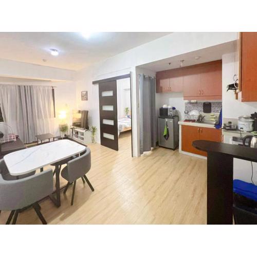 One Bedroom condo Unit in Eastwood Libis . Fast free wifi /netflix