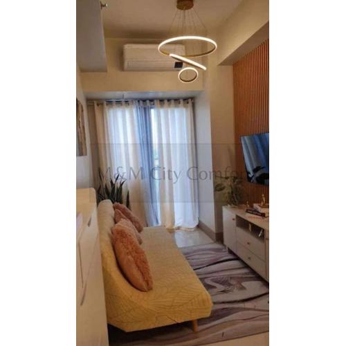 One bedroom with Balcony-M&M City Comfort