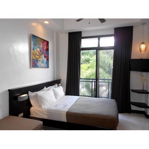 One Crescent Place Hotel