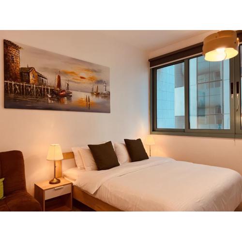 ONE Guest Place Master Bedroom near the Beach