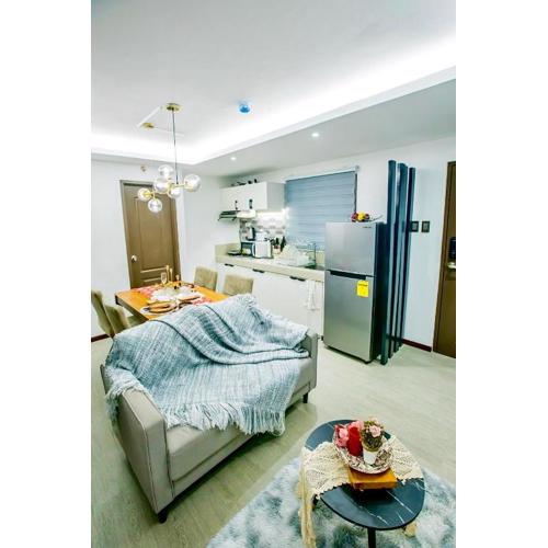 One Oasis 2BR Condo in Mabolo-near SM, Ayala, IT park