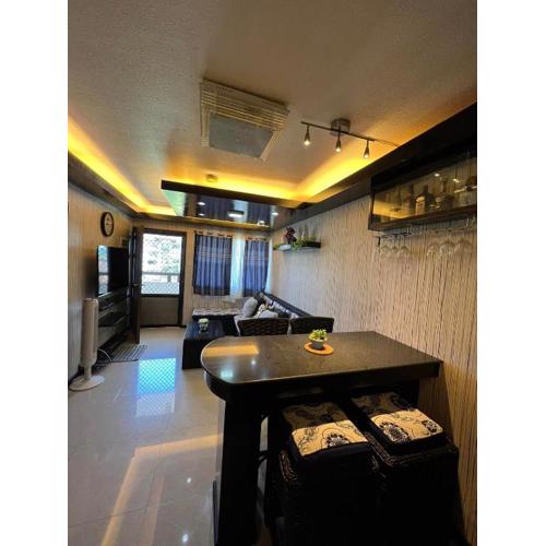 One Oasis Condo 2 Bedroom Free Pool & Wifi Beside SM City Mall