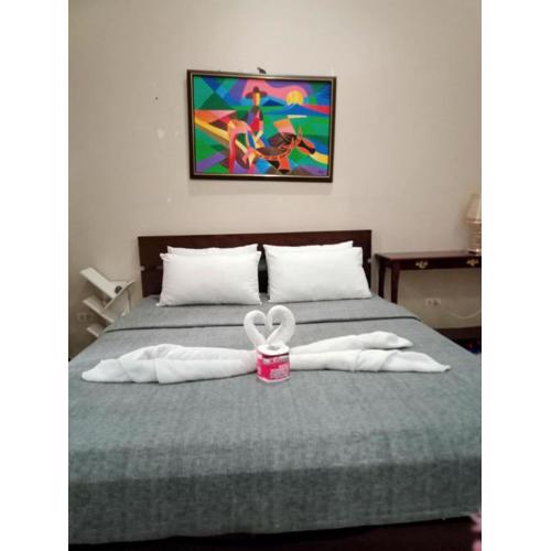 One Palm Tree Villas