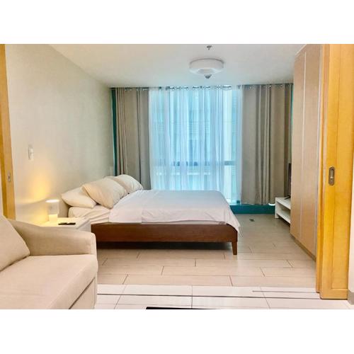 One Uptown Residence BGC 1BR sofabed