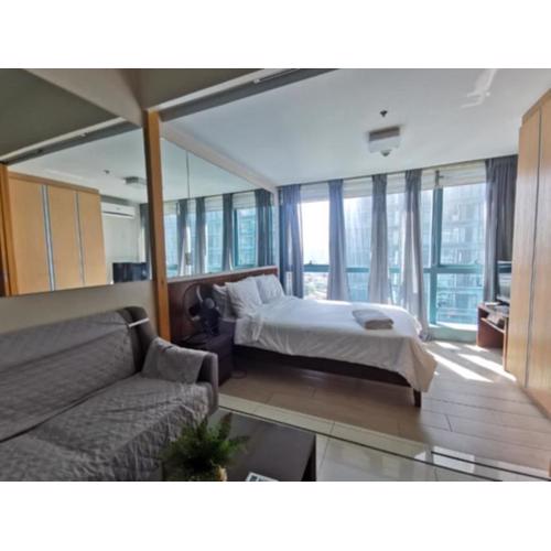 One Uptown Residence