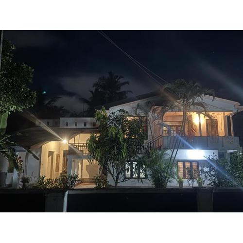 Oracle Residence