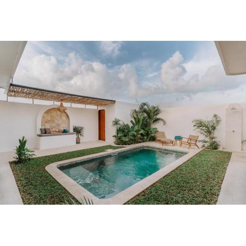 Orana Mare - Refined Retreat 3BR Near Canggu w PrivatePool