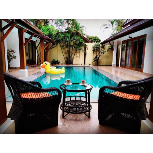 Orange palm pool villa