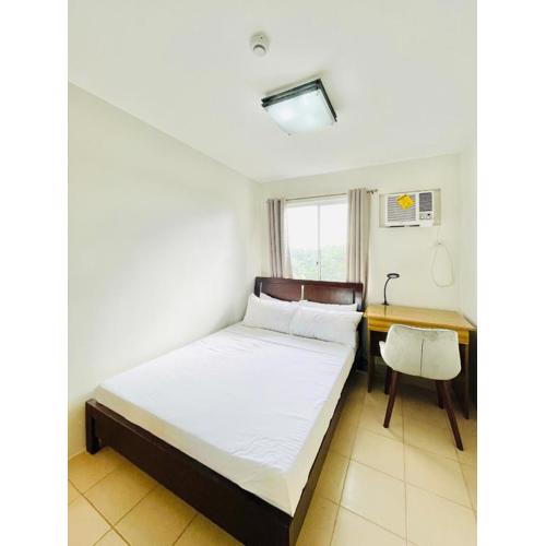 OS 4 Family Suite Near Esplanade