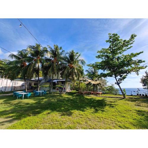 Oslob Seacoast Resort