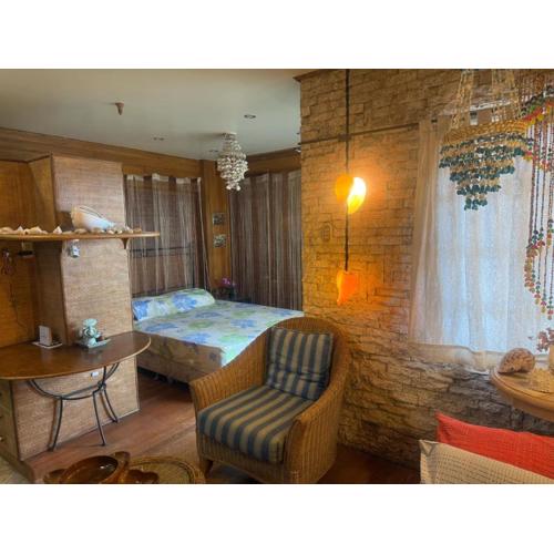 OSTDONKS HOME Mactan Condo