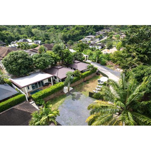 Oxavia Garden Oasis in Nai Harn - Your Private Tropical Garden with 3 Cabins and Jacuzzi