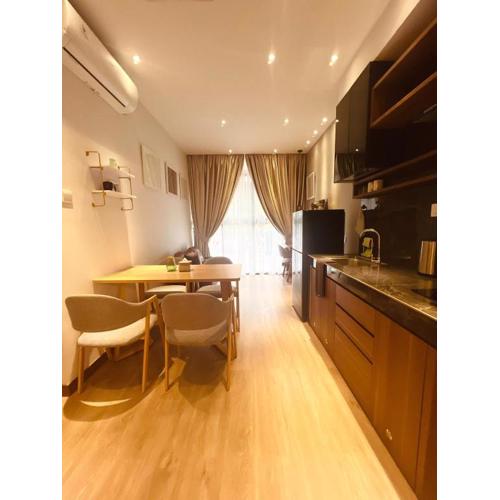 oxy suites G-01 at Shop House Meisterstadt Pollux Habibie