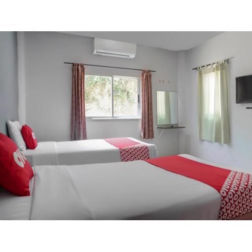 OYO 1075 The View at Naiyang