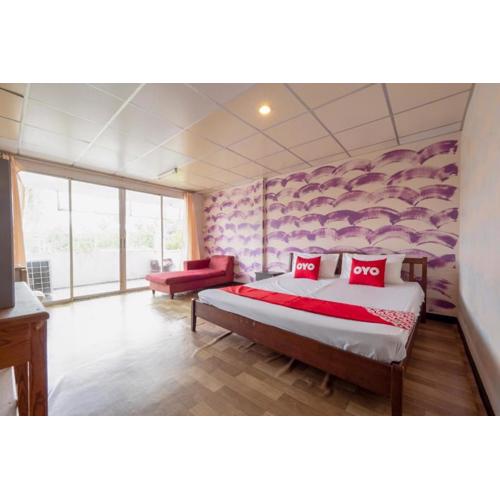 OYO 1152 Hongpak Mint